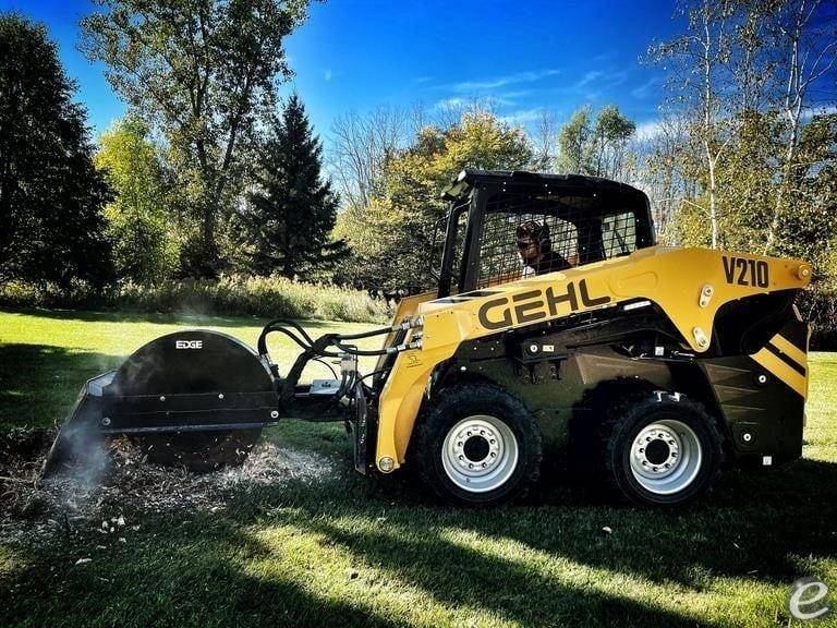 2026 Gehl V210