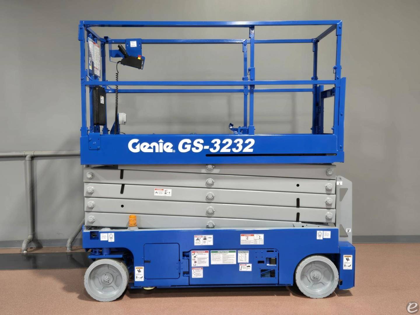 2015 Genie GS3232 Electric Scissor ...