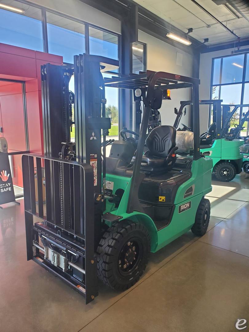 2026 Mitsubishi FG25N7