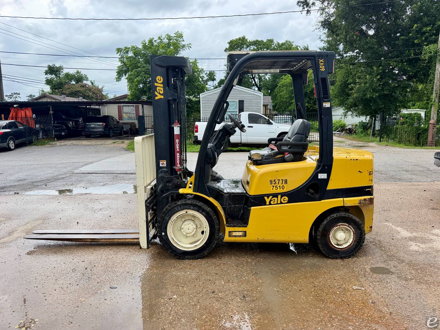 2017 Yale GDP060VX