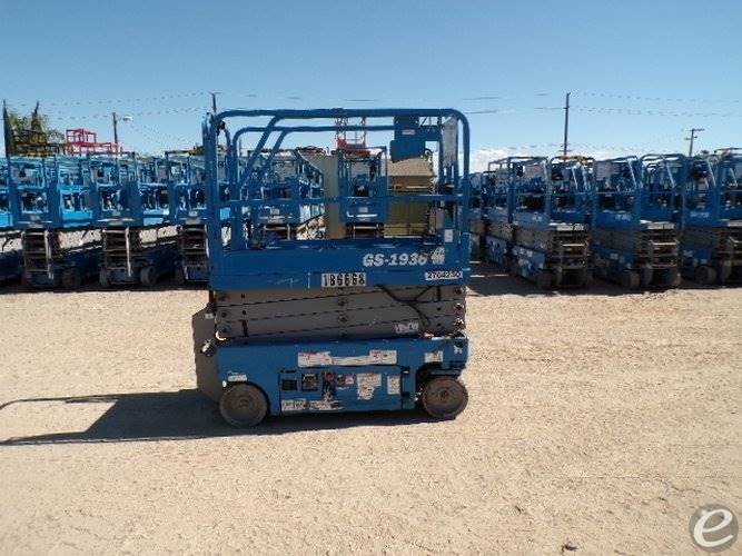 2019 Genie GS-1930