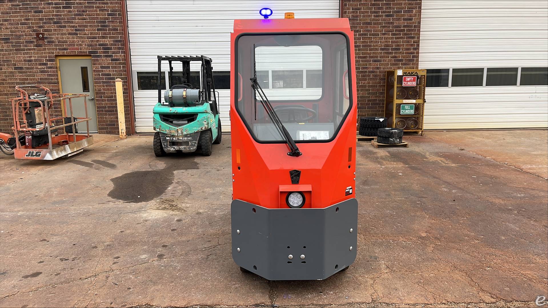 2023 Taylor Dunn C426AC