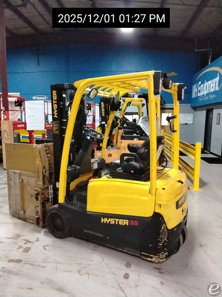 2010 Hyster J35XNT