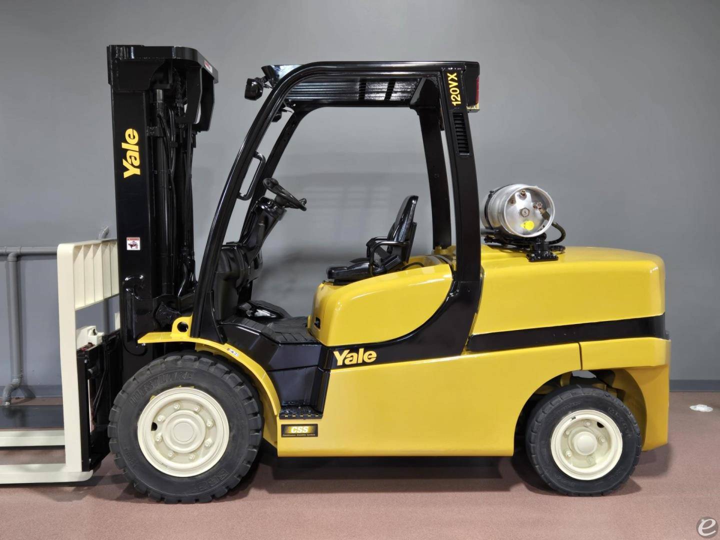 2013 Yale GLP120VX LP Gas Forklift
