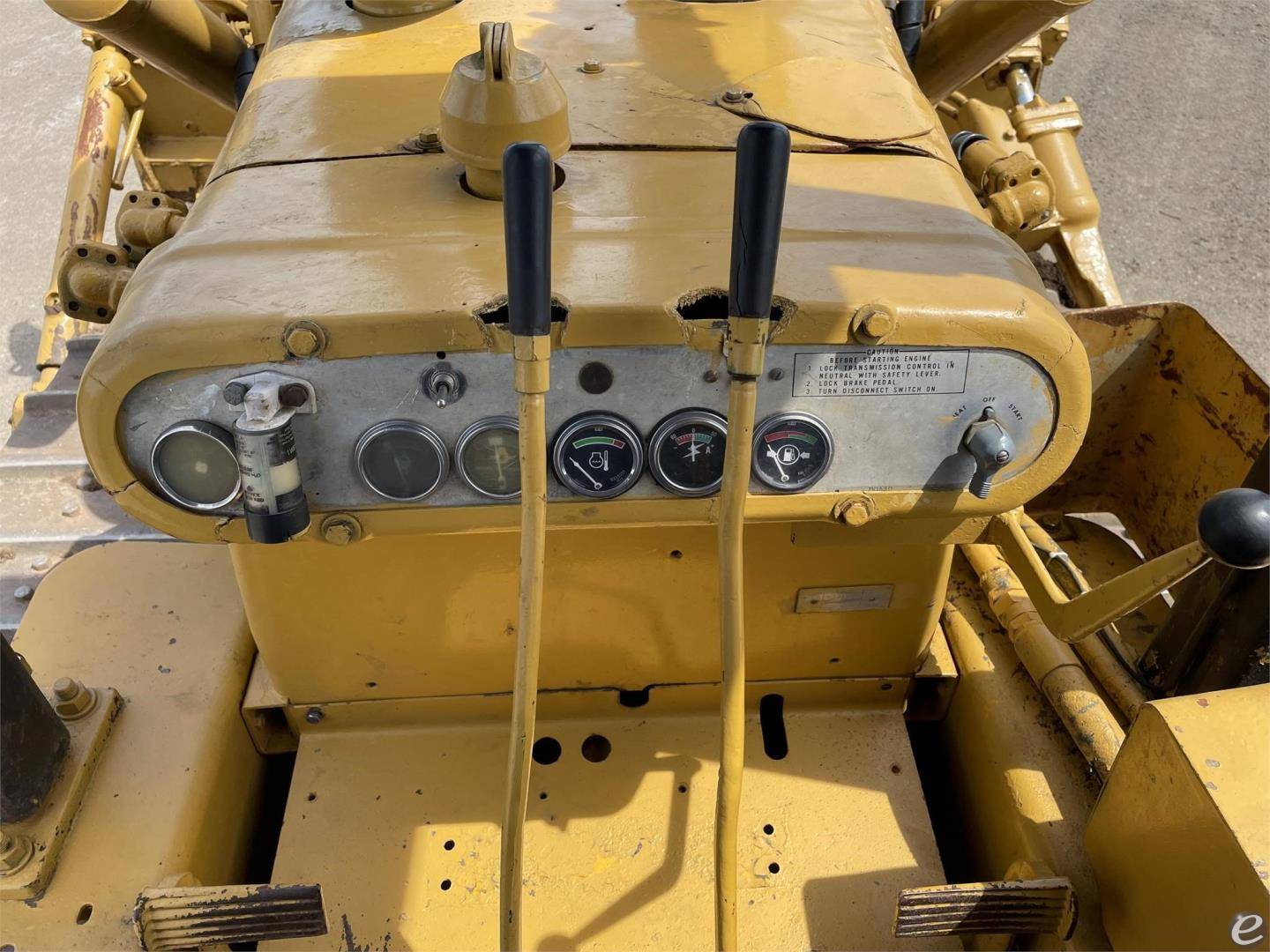 1977 Cat D4D
