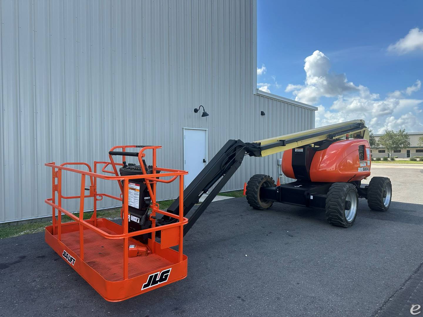 2007 JLG 600AJ
