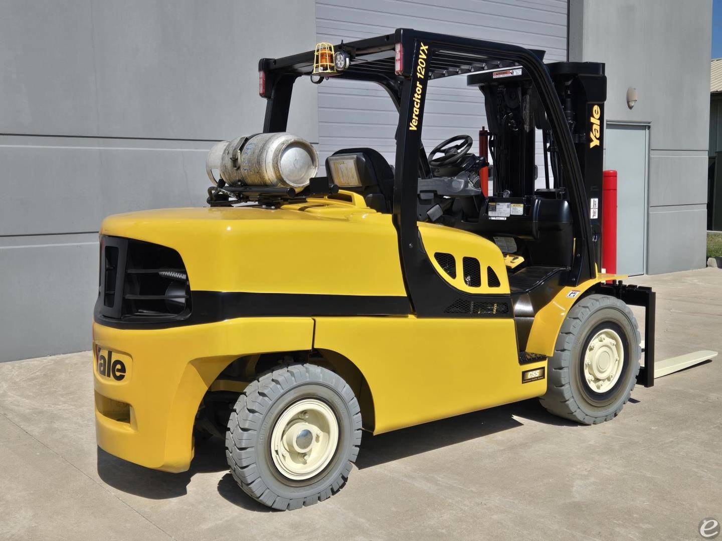 2021 Yale GLP120VX