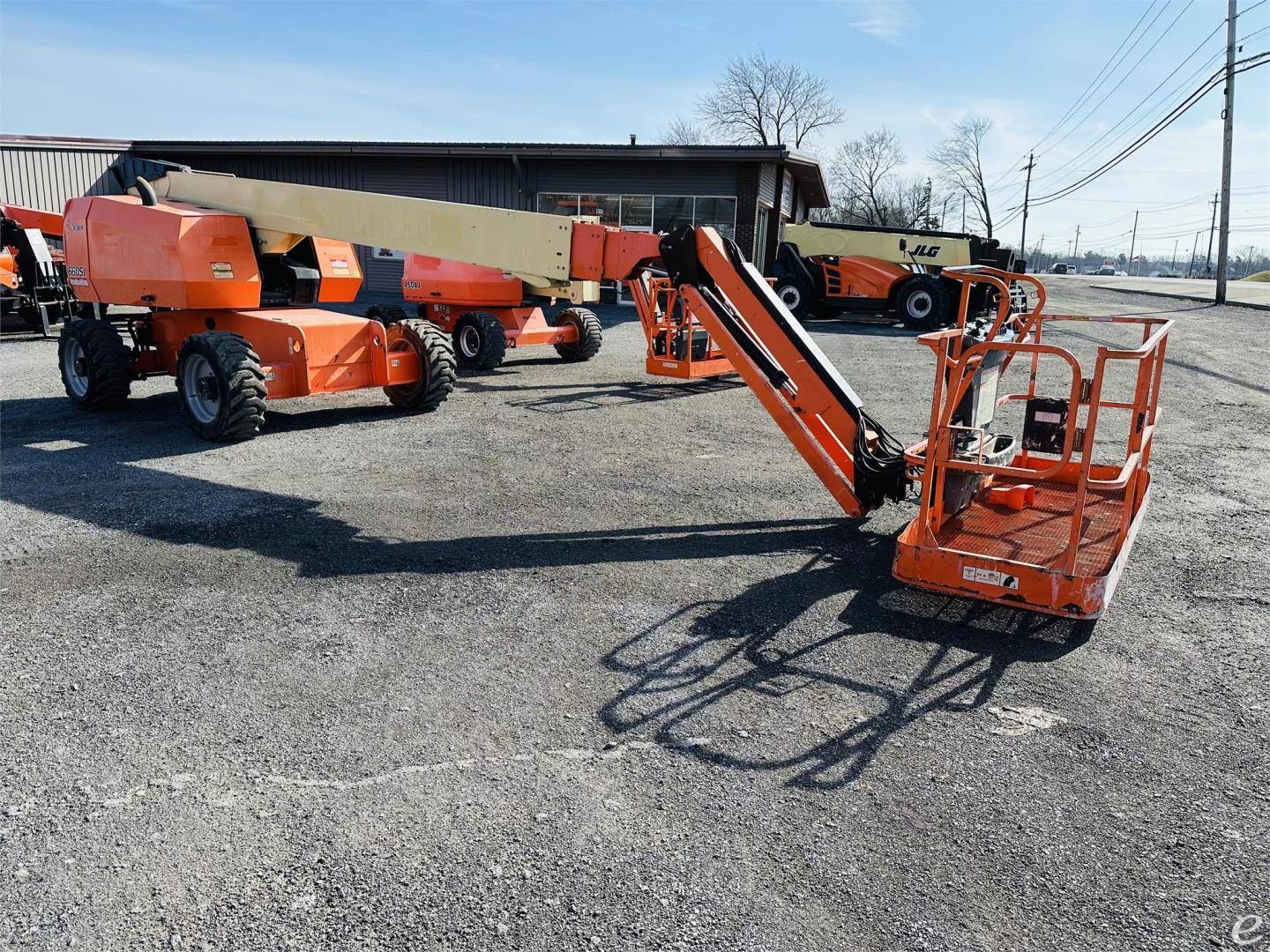 2016 JLG 660SJ
