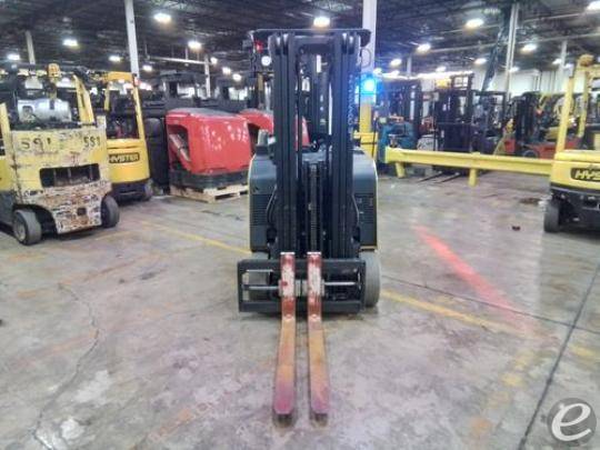2019 Yale ESC030