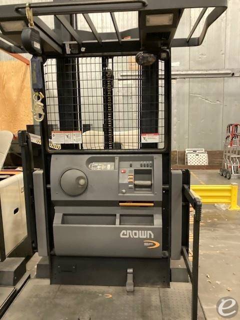 2024 Crown SP3550H-30