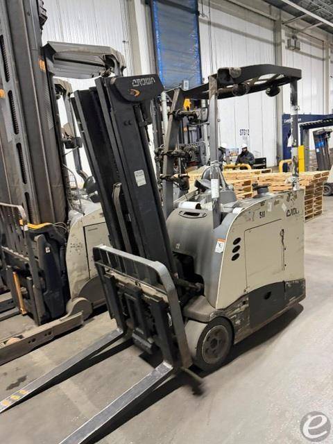2023 Crown RC5745-40