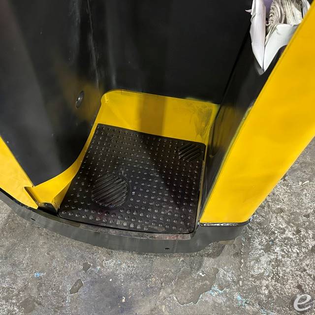 2021 Yale NR045EB