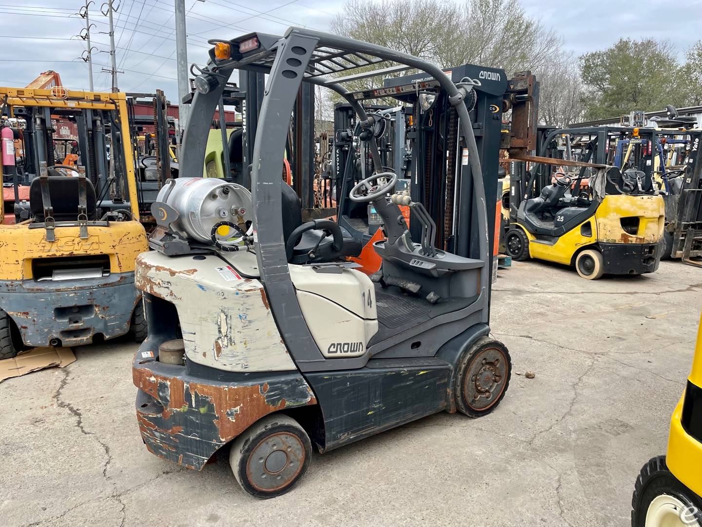 2017 Crown C51000-40 LP Gas Forklift - 123Forklift