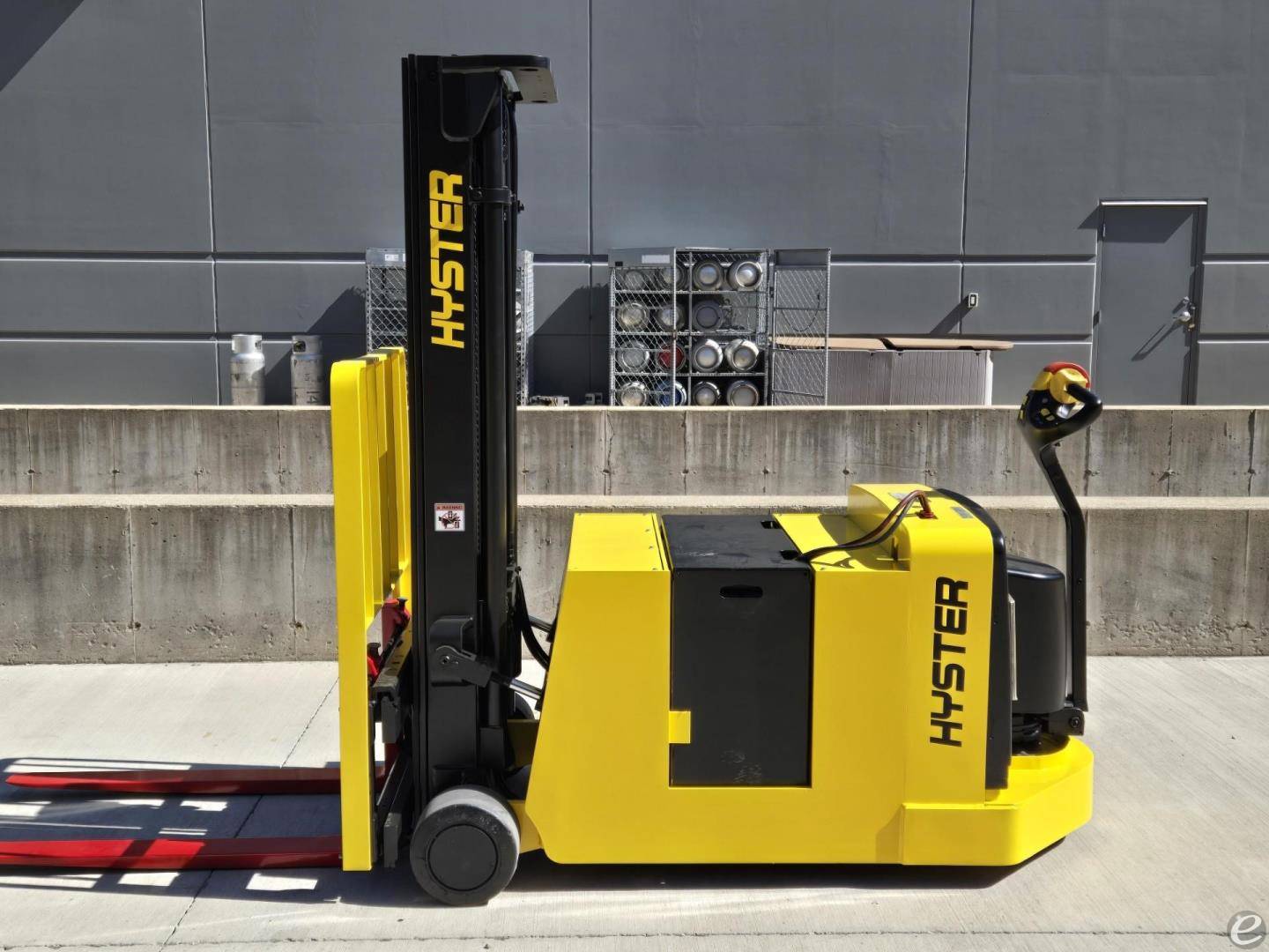 2016 Hyster W30ZC Electric Forklift...
