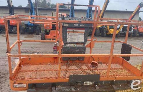 2018 JLG 860SJ