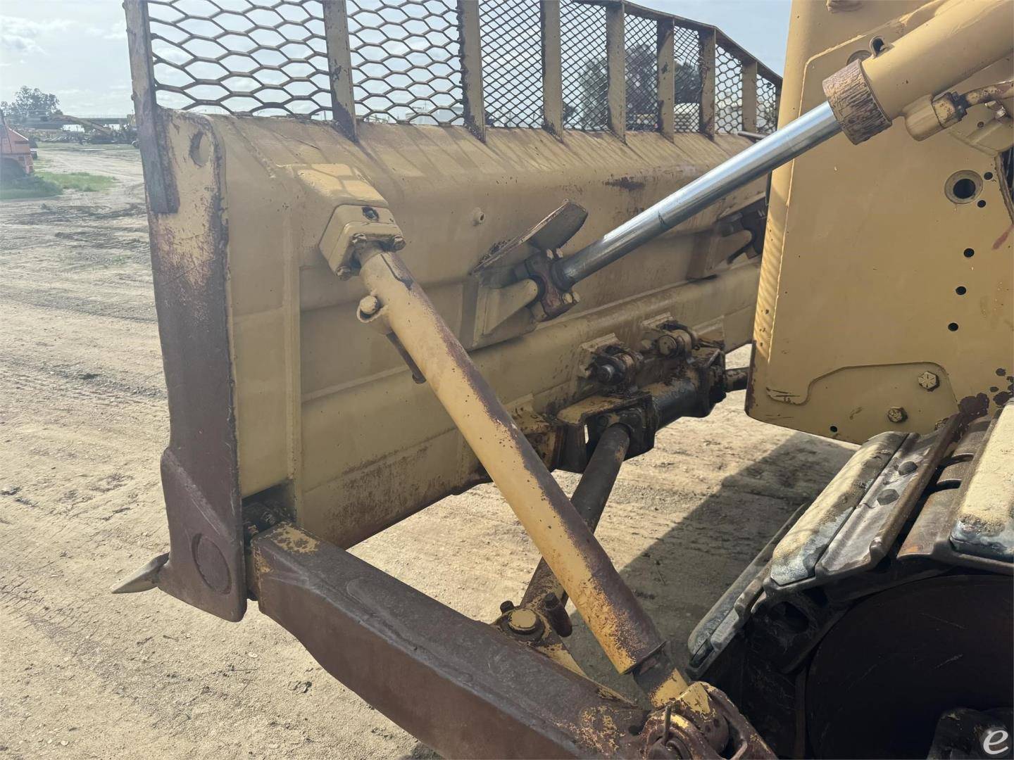 1979 Cat D6D SA