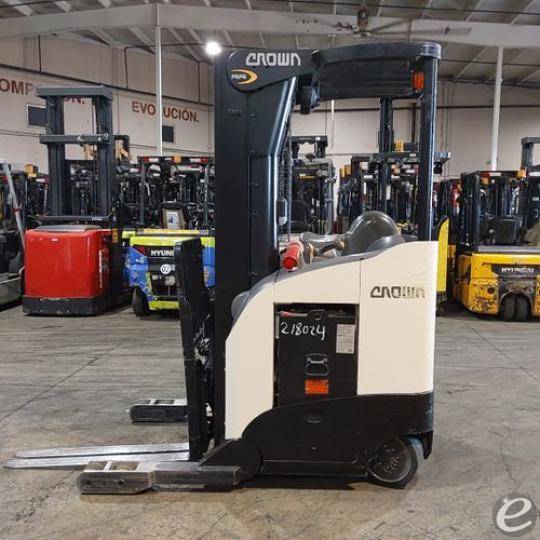 2019 Crown RR5725-45