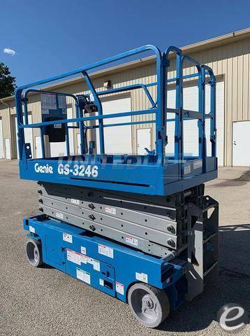 2008 Genie SJ135RT Dual Fuel Scissor Lift - 123Forklift