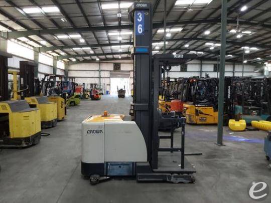 2018 Crown SP4050-30