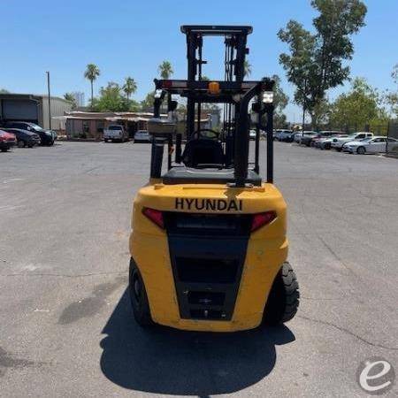 2019 Hyundai 45D-9