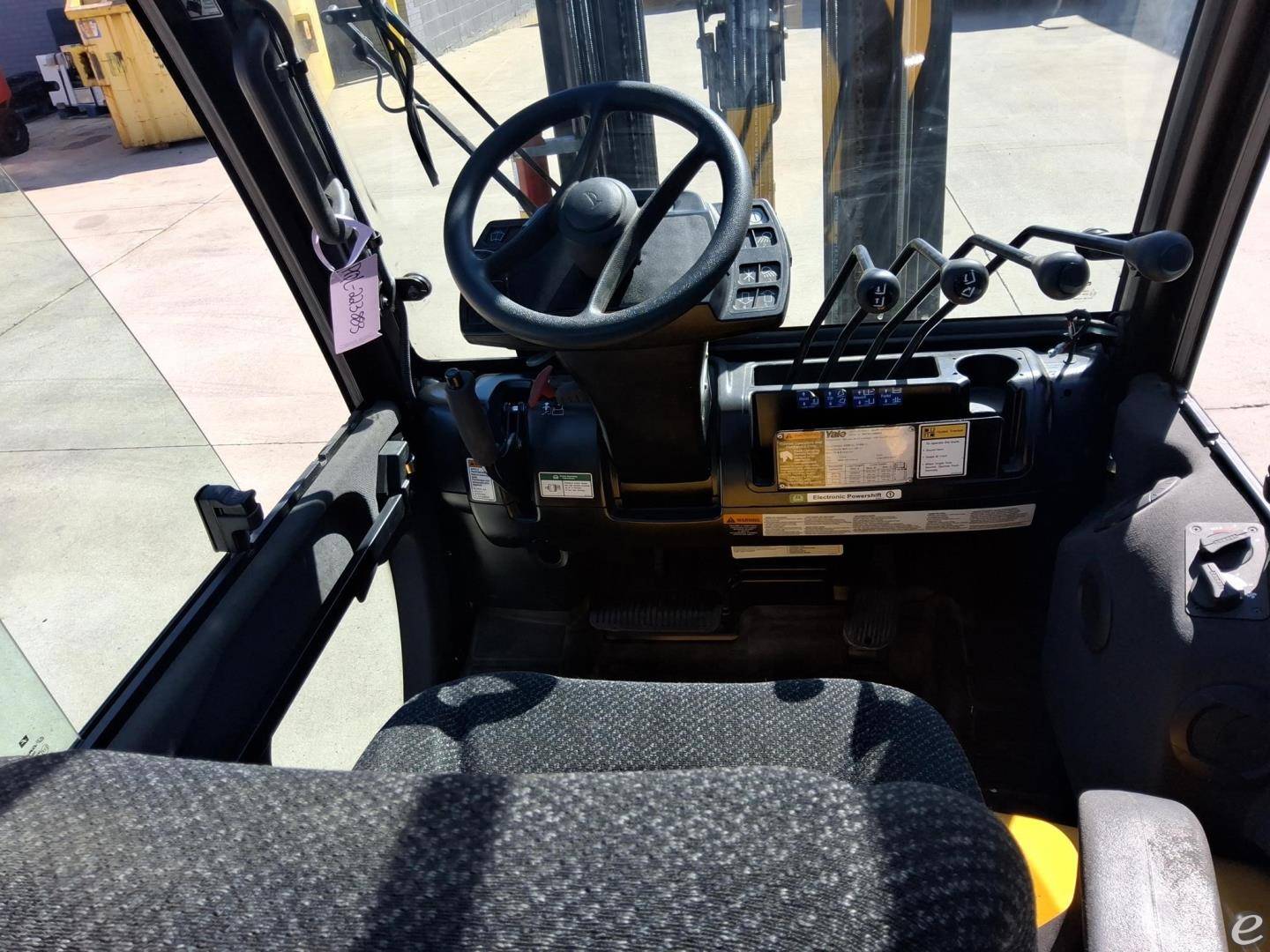 2018 Yale GLP070VX