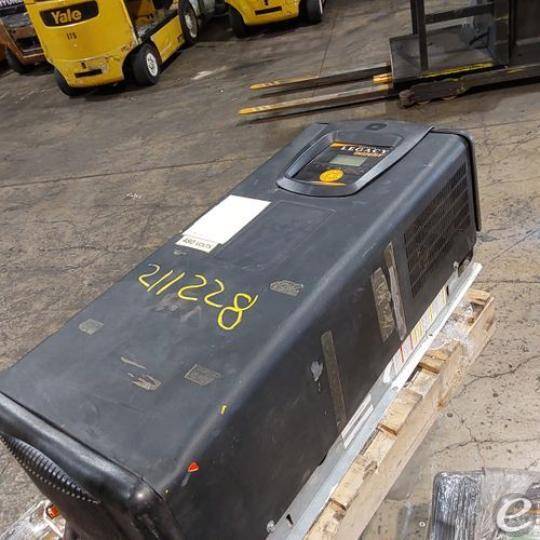 2014 Douglas MULTICHA