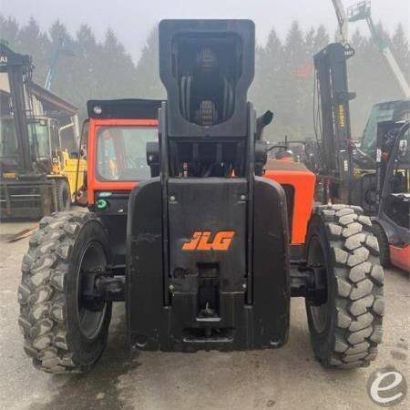 2018 JLG 1255