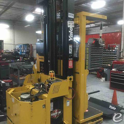 2017 Yale OS030 Electric Order Pick...