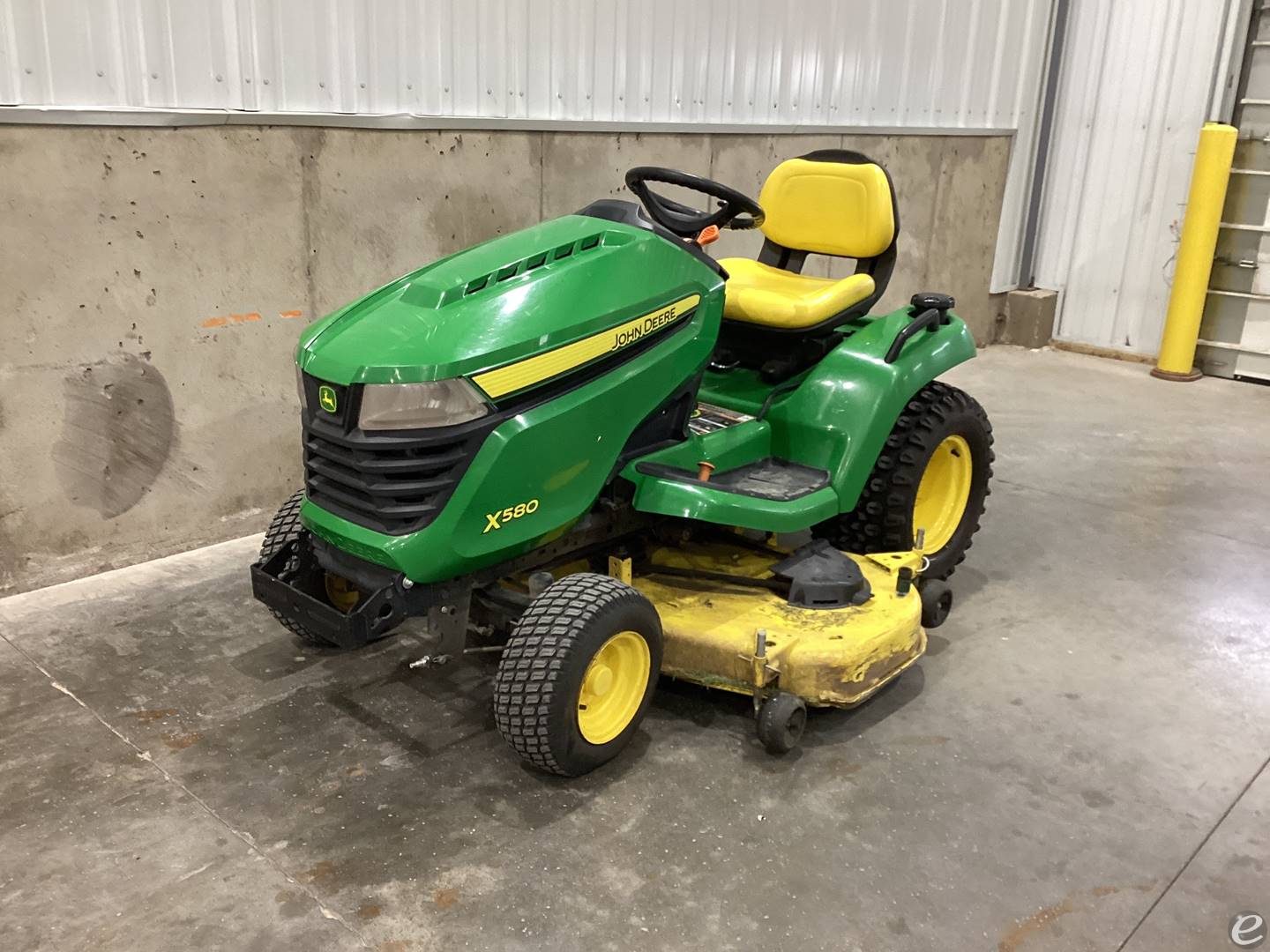 2019 John Deere X580