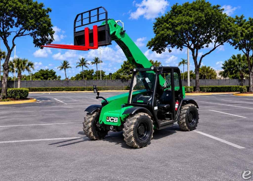 2015 JCB 525-60
