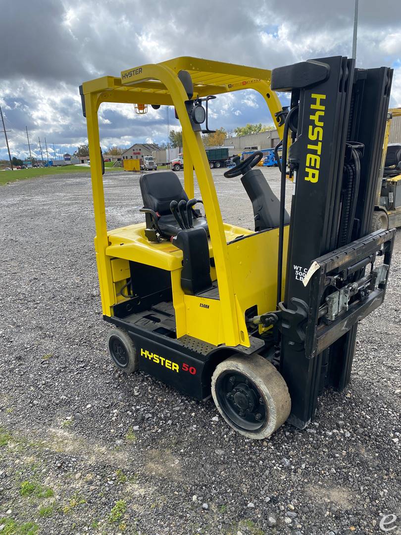 2017 Hyster E50XN
