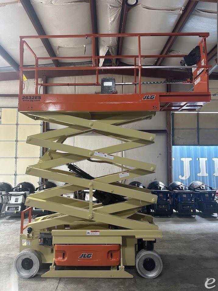 2015 JLG 2632ES Electric Scissor Lift - 123Forklift