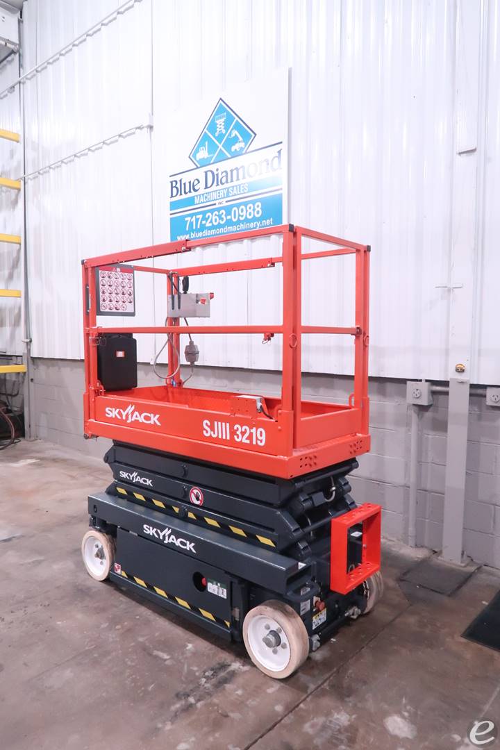 2015 Skyjack SJIII-3219
