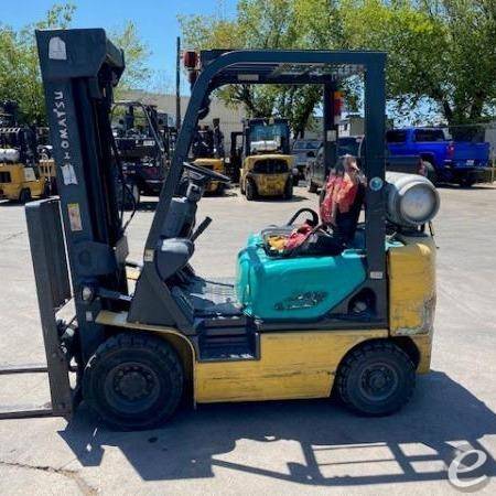 1900 Komatsu FG18HT-17 LP Gas Forklift - 123Forklift