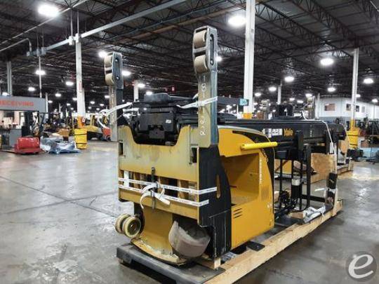 2015 Yale NR045 Electric Reach Truck - 123Forklift