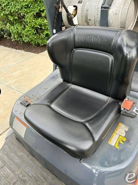 2018 Toyota 8FGCU25 Cushion Tire Forklift - 123Forklift