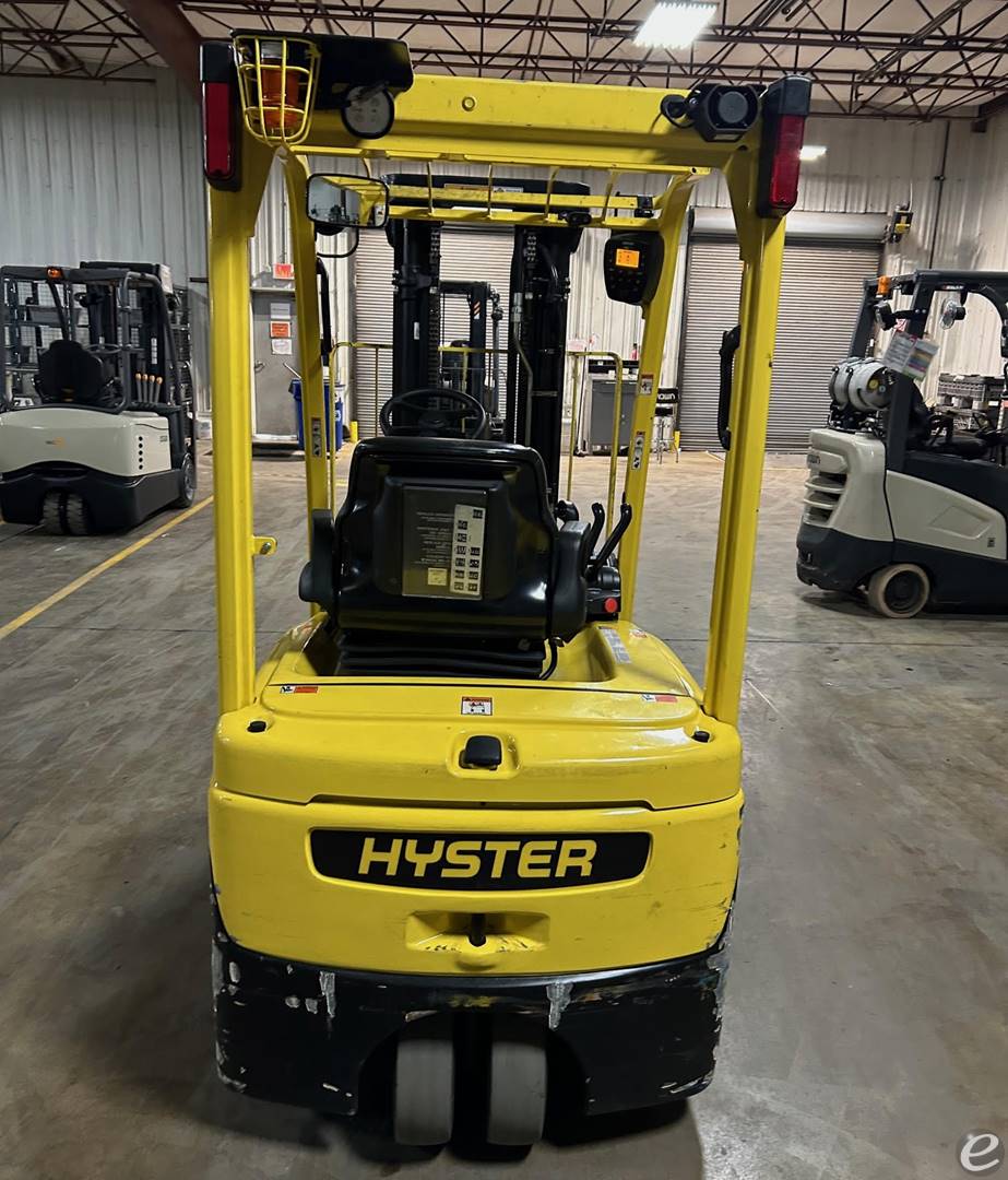 2022 Hyster J40XNT Electric Forklif...