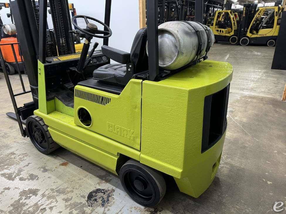 1990 Clark GCX25 LP Gas Forklift - 123Forklift