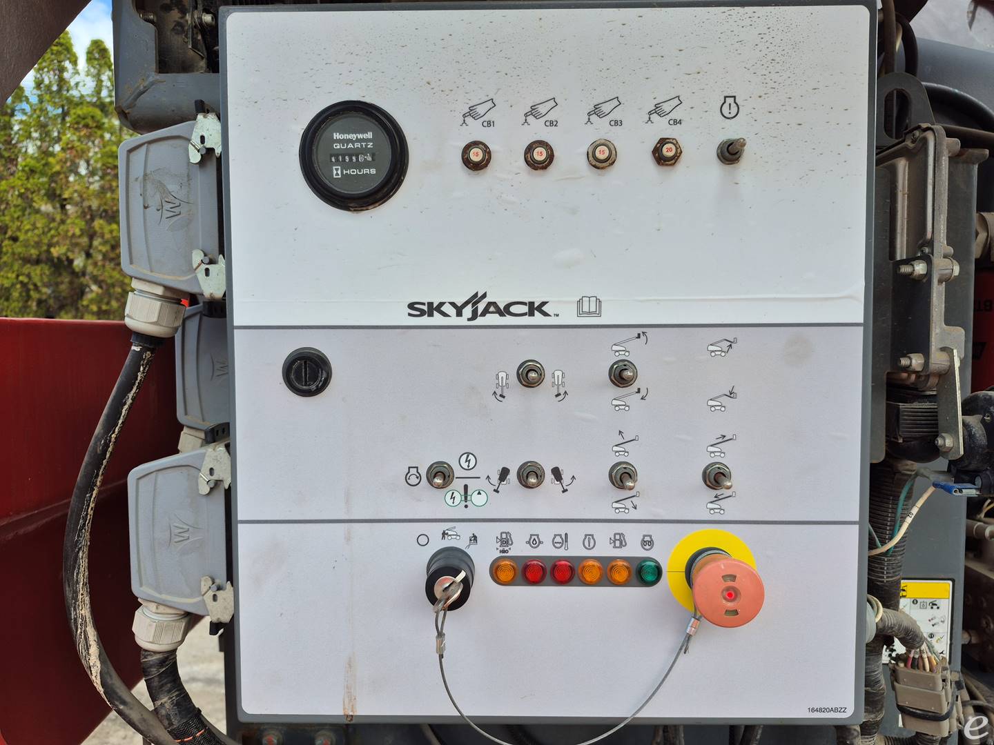 2016 Skyjack SJ61T