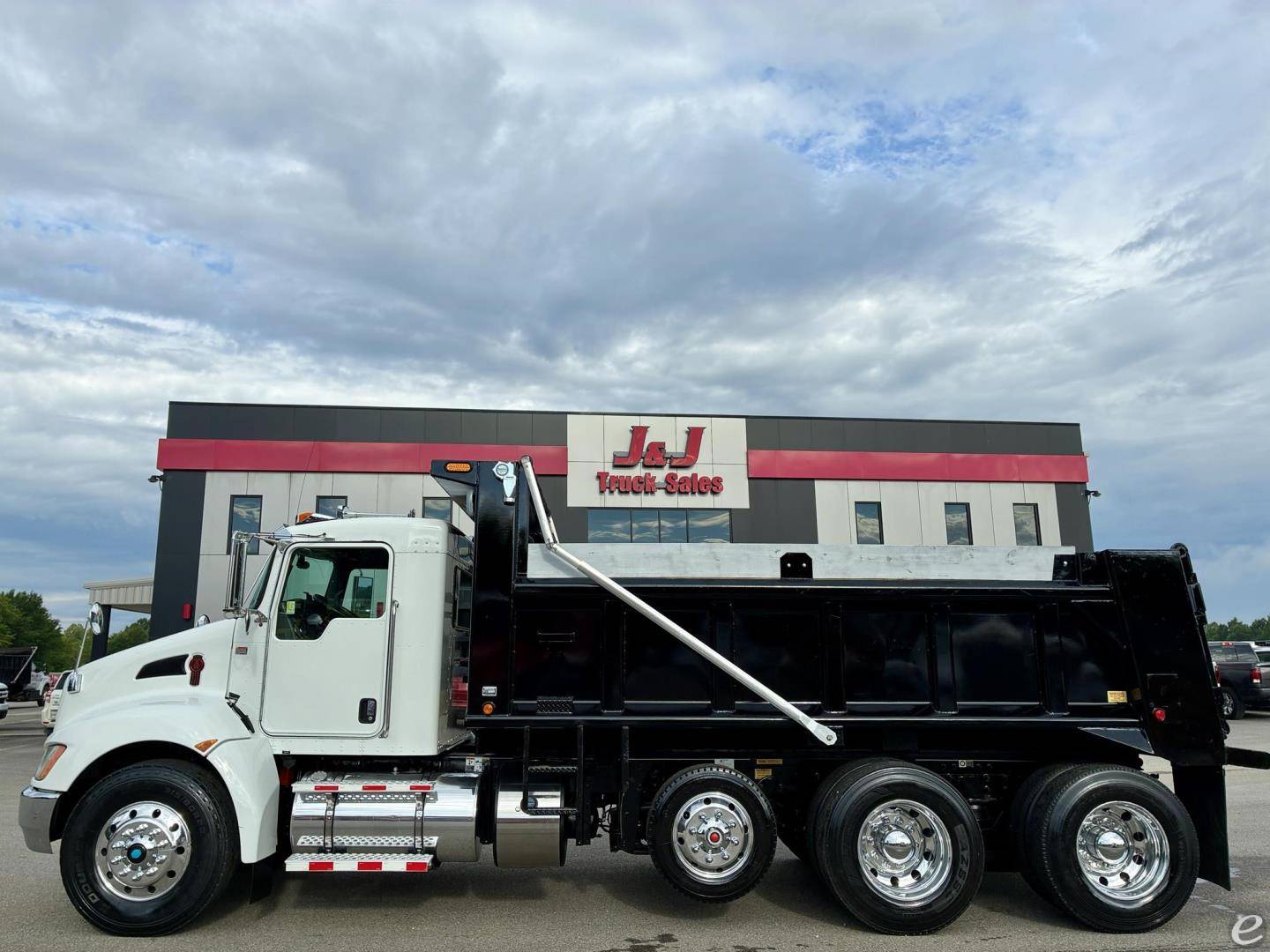 2018 Kenworth T370