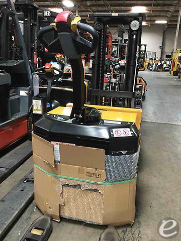 2020 Big Joe CB-33-157 Electric For...