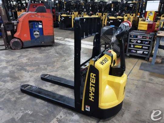 2017 Hyster W45Z-HD