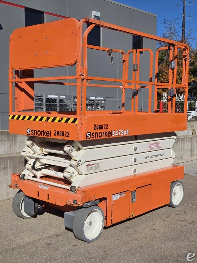 2018 Snorkel S4726E Electric Scissor Lift - 123Forklift