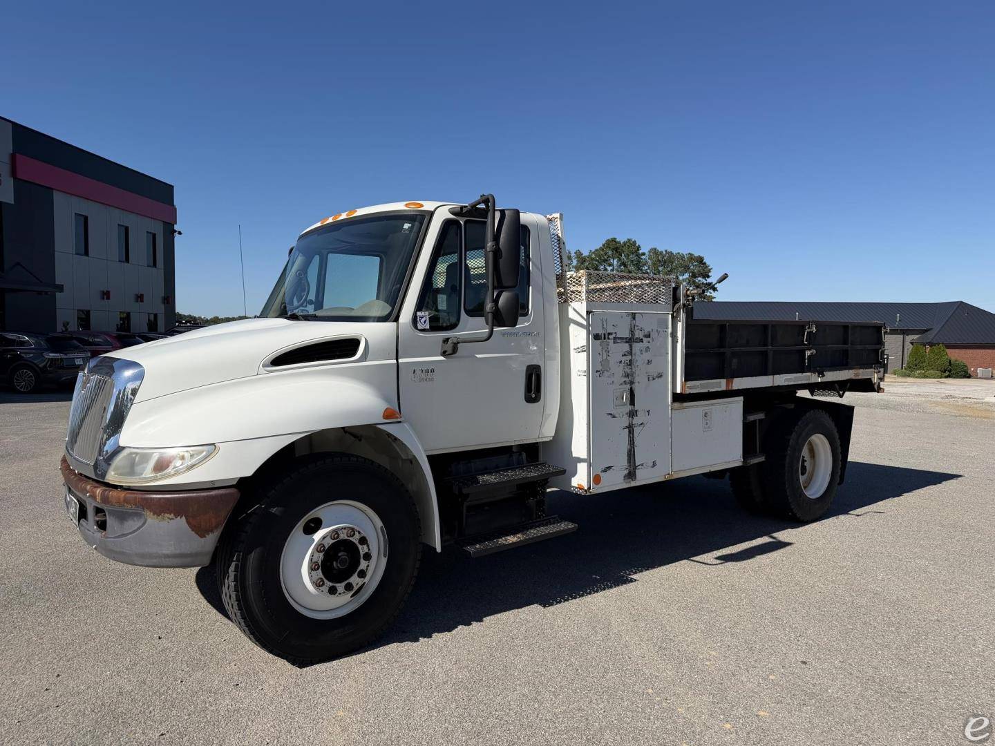 2003 International DURASTAR 4300