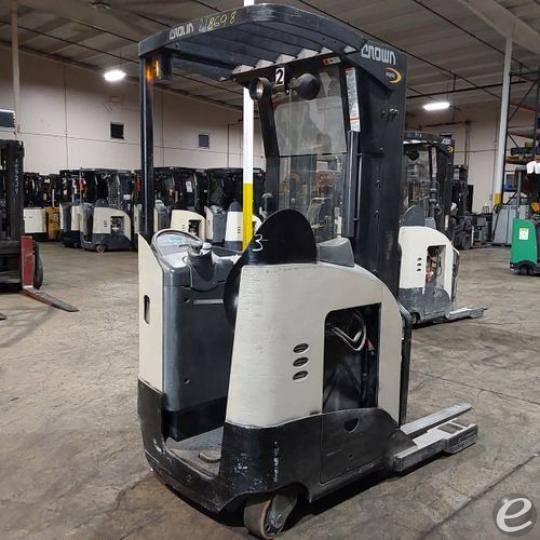 2016 Crown RR5725-45