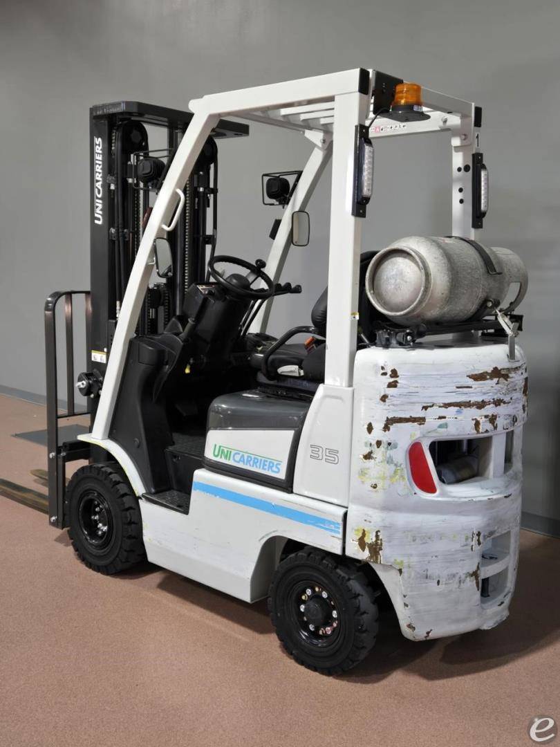 2018 Unicarriers CF35 LP Gas Forklift - 123Forklift