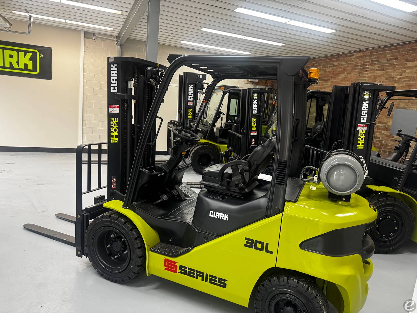 2026 Clark S30L