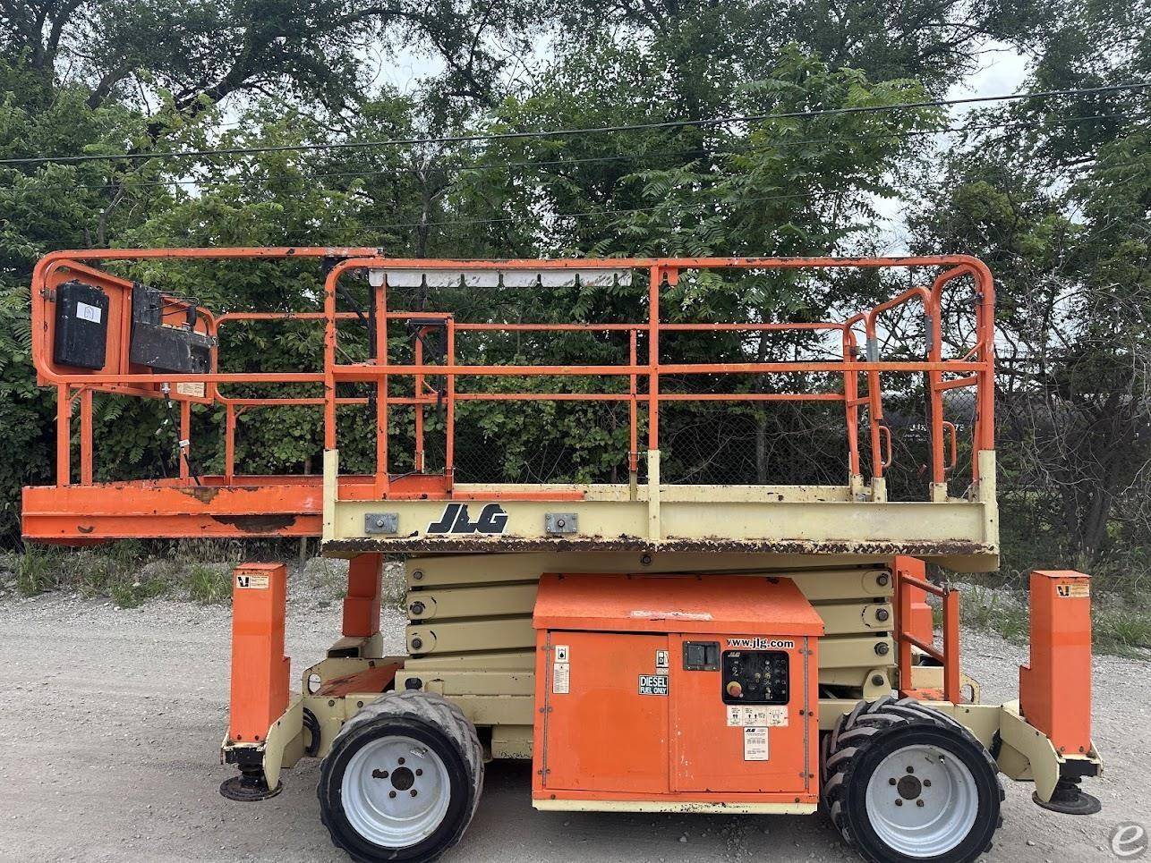 2014 JLG 260MRT Diesel Scissor Lift...