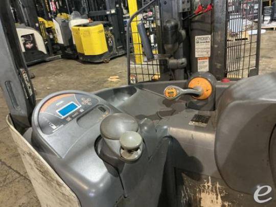 2013 Crown RM6025-45