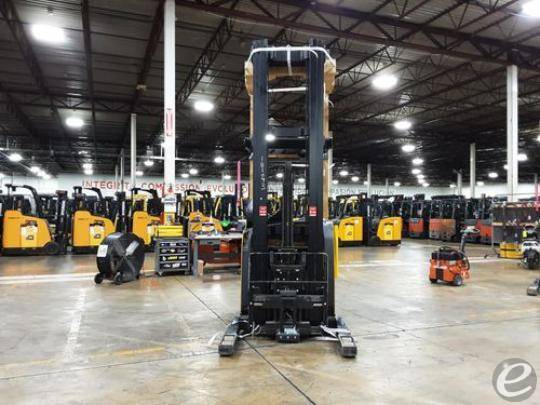 2016 Yale NR045 Electric Reach Truck - 123Forklift